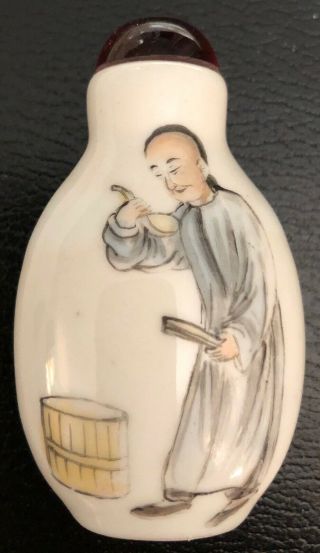Lovely Chinese White Porcelain Snuff Bottle With Figures In Traditional Costume