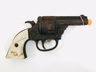 Vintage Kenton Toys Gene Autry Cast Iron Cap Gun