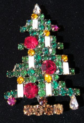 Vintage Weiss 6 Candle Christmas Tree Pin 2 3/4 " With Japanned Back