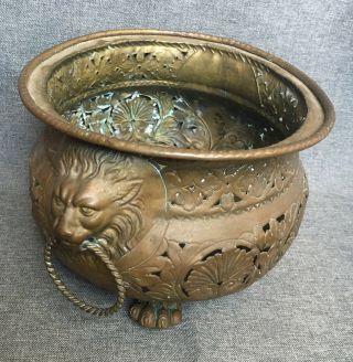 Big antique french flower pot planter brass repousse 19th century lion heads 2