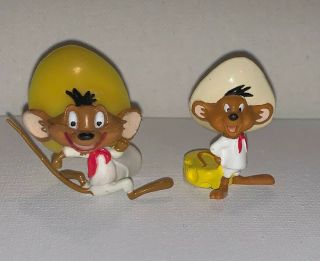 Looney Tunes Speedy Gonzalez Mouse Figurine 1.  5” And 2” (set Of 2)