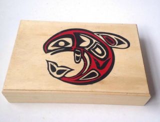 Eskimo Northwest First Nation Native Folk Art Hinged Pine Box Jewelry Trinket
