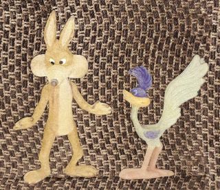 Vintage Looney Tunes Road Runner And Wile E.  Coyote Flocked Figure Toys Set 1988