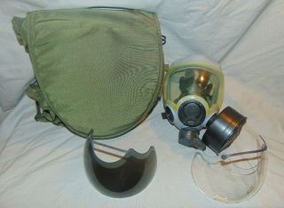 Vintage U.  S.  Msa M2c5 Gas Mask W/ Bag & Two Visors Estate Fresh