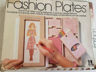 Vintage Fashion Plates Designer Set Tomy 1978 Toy Paper Doll Clothing Kit 2508