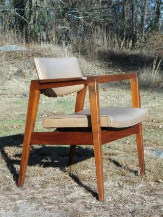 Vintage Mid Century Modern Floating Walnut Arm Chair Gunlocke Chair Co.