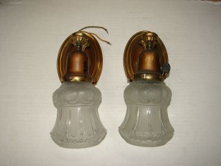 Matching Pair Antique/vintage Brass Wall Sconce Lights W/ Shades