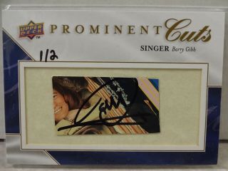2009 Upper Deck Prominent Cuts Singer Barry Gibb (bee Gees) Cut Auto 1/2