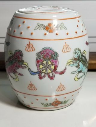 Mid Century 4.  5 " Chinese Signed Jingdezhen Porcelain Foo Dog Barrel Tea Caddy