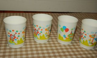 Vintage Kids Pretend Play Tupperware Cups Toy Dishes Giraffe,  Owl Balloons Guc