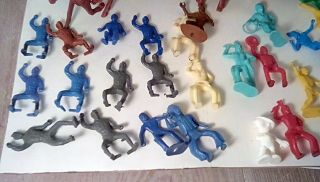 Large Group Of Vintage Western / Other Playset Figures / Parts 2