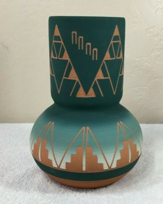 Vintage Native American Clay Pottery Spirit Vase Lakota Sioux Signed by Artist 2