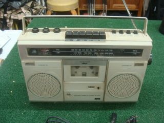 Vtg Montgomery Ward Boombox Gen3981a Am Fm Radio,  Cassette Recorder -