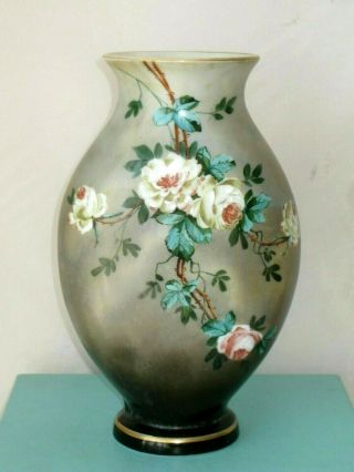 10 " Gorgeous Antique Vintage Porcelain Milk Glass Hand Painted Flowers Vase