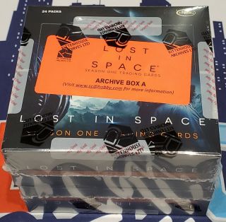 Lost In Space Season 1 Archive Box With 30 Autographs 10 Relics,  Set