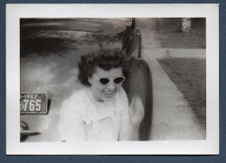 Vintage Found Photo Snapshot Ca.  1942 Lady W Great Sunglasses Sits On Car Fender