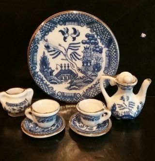 7 Piece Porcelain Blue Willow Child 