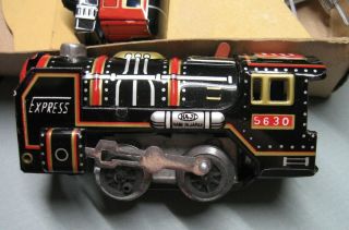 Vintage Haji Tin Toy Train Set Battery Operated 2894 Union Pacific Tin Tracks
