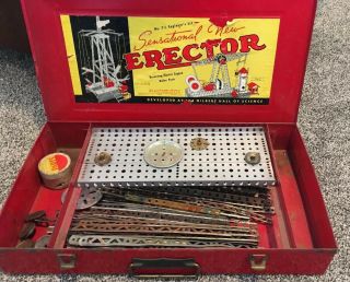 1952 Ac Gilbert Erector Set 7 1/2 - Red Metal Case