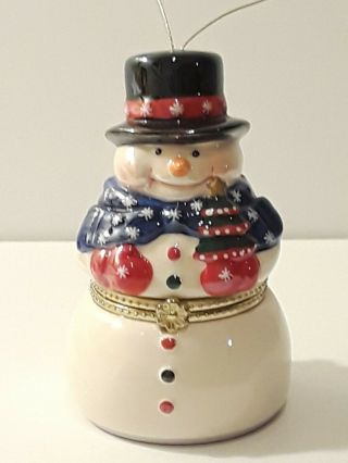 Porcelain Snowman Holiday Music Box Animated Carousel Mr Christmas