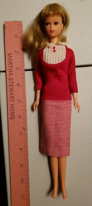 Vintage 1965 Barbie Francie Doll With Some Clothes