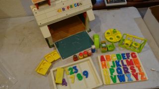 Vintage 1971 Fisher Price Play Family School House 923 With Accessories