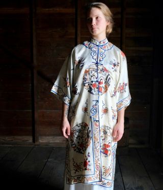 Antique Embroidered Chinese Silk Robe