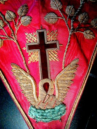 Masonic Vintage Rose Croix Set of Regalia Collar & Apron in FABULOUS 2