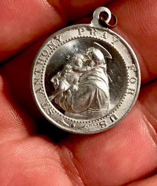 Vtg Anthony Saint Francis Of Assisi Medal Round Catholic Franciscan Pendant Pray