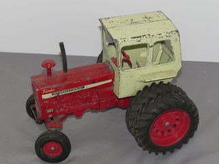 Vintage International Ih Farmall 1456 Toy Tractor 1/16 Ertl 1970 