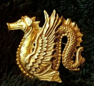 Vintage Signed Mma Metropolitan Museum Of Art Dragon Brooch Pin Asian Goldtone