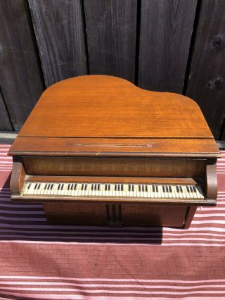 Vintage General Television Piano Tube Radio Model 534,  / Restoration