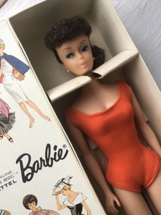 Minty Vintage C.  1961 6 Ponytail Brunette Barbie Doll 850 W Box Shoes Stand