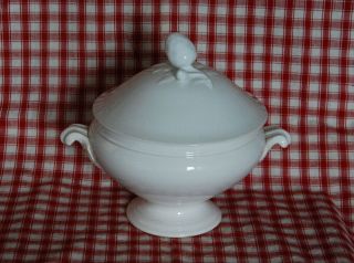 French Antique White Covered Porcelain Soup Tureen 1800s Digoin Sarreguemines