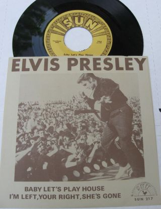 Elvis Presley 45 / Pic Slv " Baby Let 