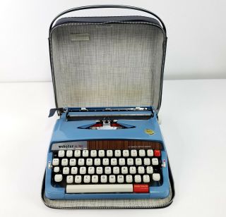 Vintage Brother Webster Typewriter Xl - 747 Portable Blue W/case Great