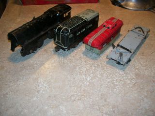 Antique Vintage Marlines Marx Tin Toy Train Set