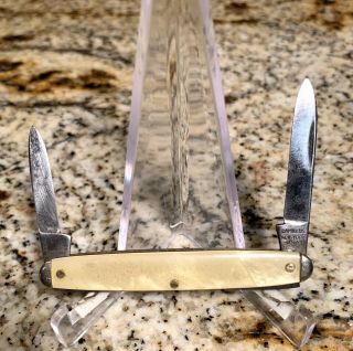 Rare Vintage Camillus Pocket Knife “cracked Ice” 2 Blade Pen Knife - 2 3/4” Closed