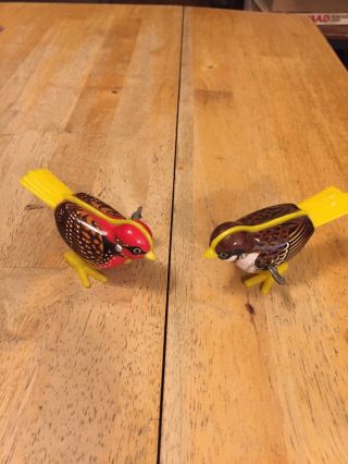 Vintage Mikuni Tin Windup Toy Hopping Birds Made In Japan Set Of 2