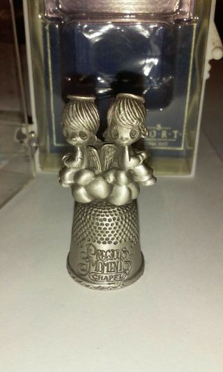 Precious Moments Chapel Pewter Thimble Angels Sitting On Cloud In Case