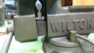 Vintage - Wilton - Vise.  3 - 1/2 " Jaws Schiller Park,  Ill - Usa