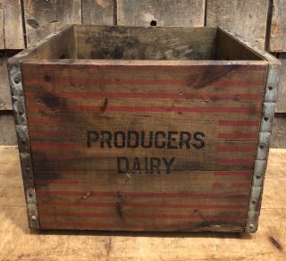 Vintage Producers Dairy Nashua Nh Milk Farm Wooden Advertising Crate Carrier