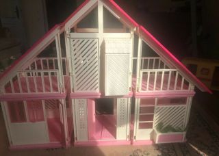 Vtg 1985 Pink Barbie Doll A Frame Dream House Near Complete With Furniture