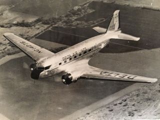 Vintage Delta Dc - 2 B/w Photo 8x10 Glossy Delta Air Lines