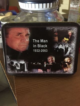 Johnny Cash - Folding Pocket Knife & Collectors Tin The Man In Black 2