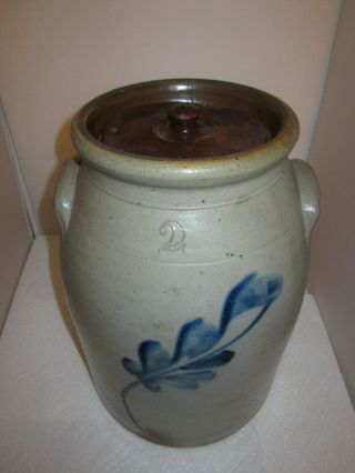Stoneware 2 Gallon Blue Decorated Crock With Handles & Lid