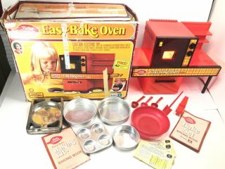 Betty Crocker Kenner Easy Bake Oven W/ Accessories & Box Vintage 1973
