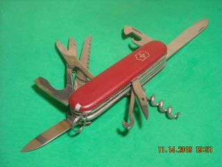 Red Matte Victorinox Huntsman Swiss Army Knife