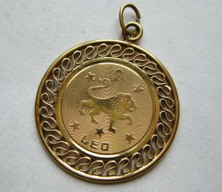 Vintage 14k Yellow Gold Leo Zodiac Horoscope Bracelet Charm Necklace Pendant 4g