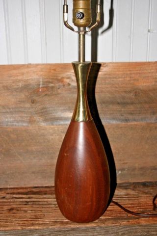Vintage TONY PAUL WESTWOOD WALNUT BRASS Mid Century MODERN BOWLING PIN LAMP 2